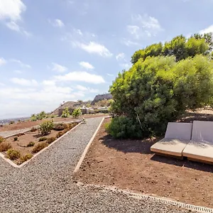 https://flatguest-casa-tazirga.in-canary-islands.com
